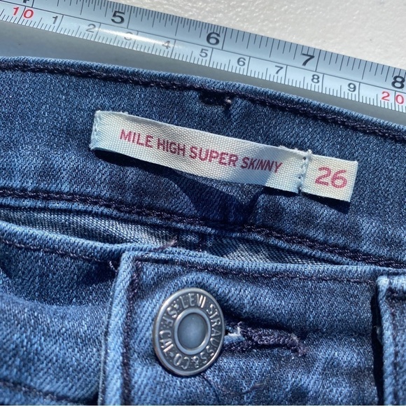 Levi’s Mile High Super Skinny jeans womens 26 denim raw hem distressed ankle - Picture 3 of 10
